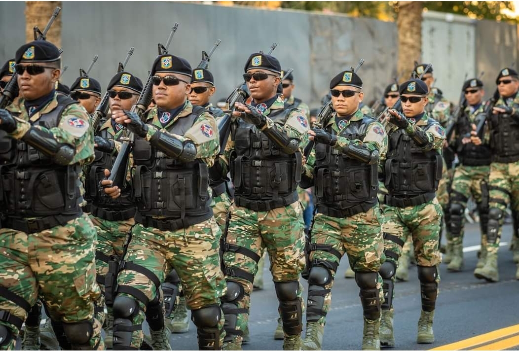 Esquisse de la défense de la République dominicaine et des équipements de son armée