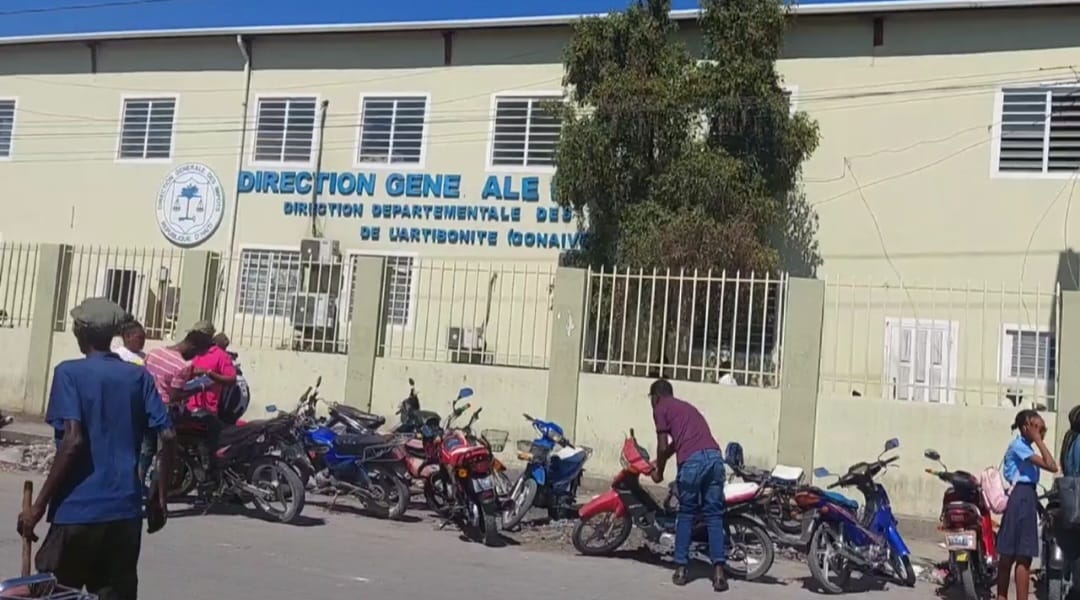 Gonaïves: trois blessés par balle au bureau de l'immigration