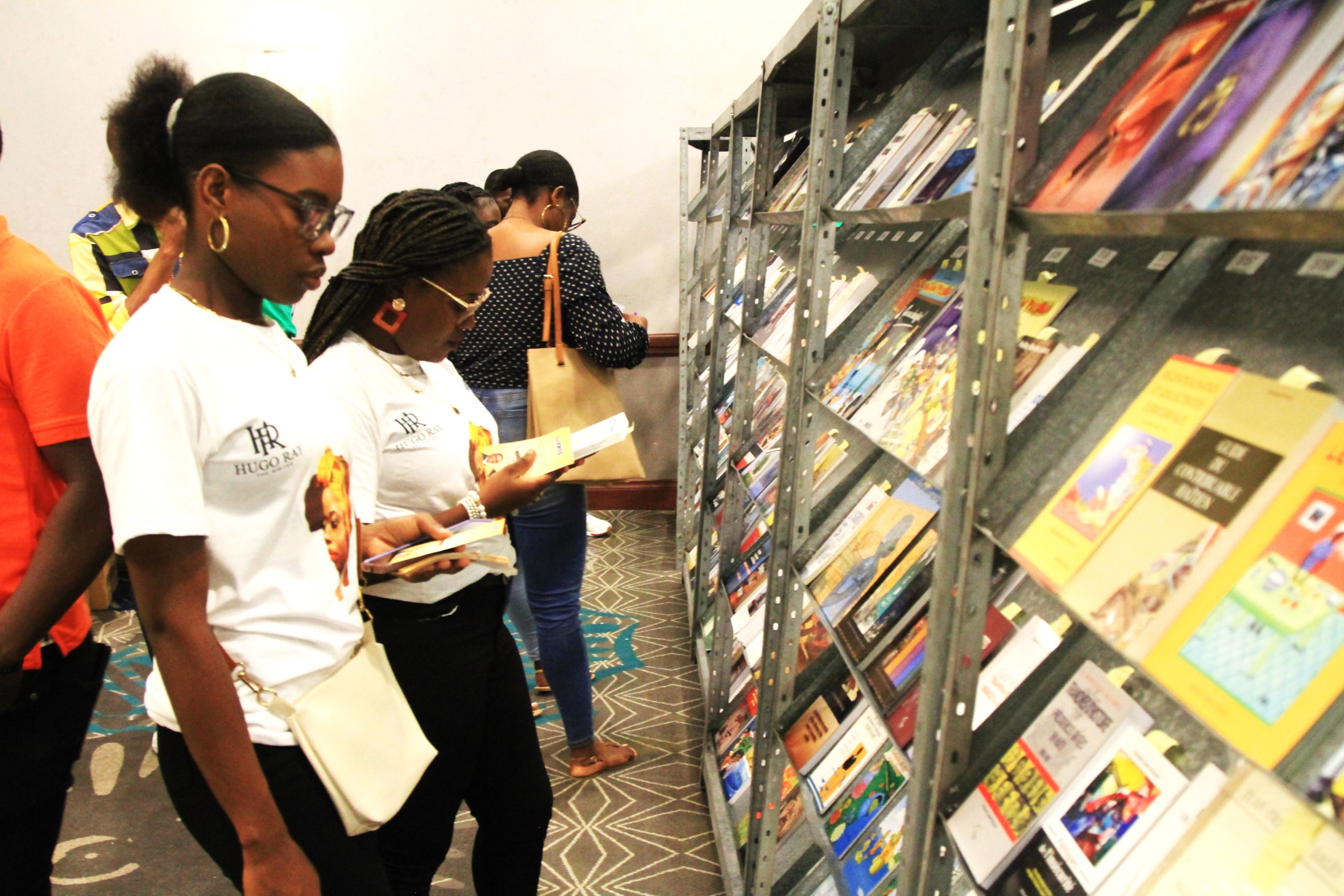 Livres en Folie: Readers, Authors, Publishers, and Partners Gathered Together