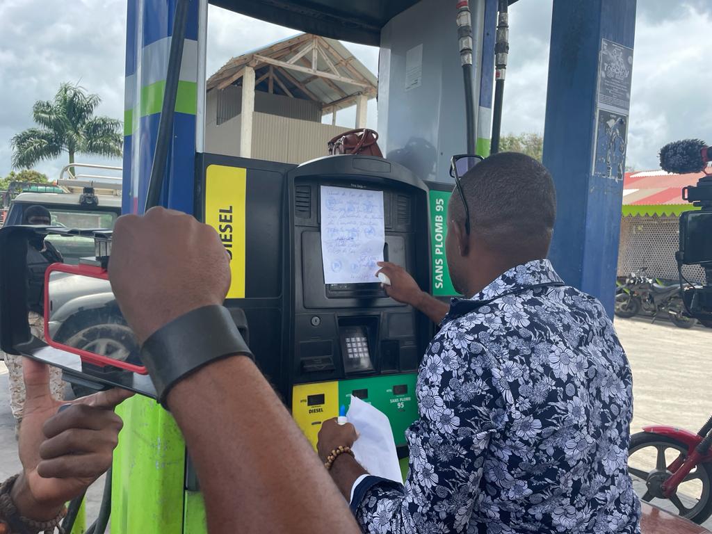 Quatre stations d'essence mises sous scellés aux Cayes