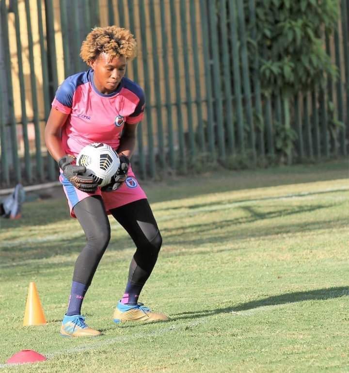 Nahomie Ambroise, a potential regular in the Grenadières line-up