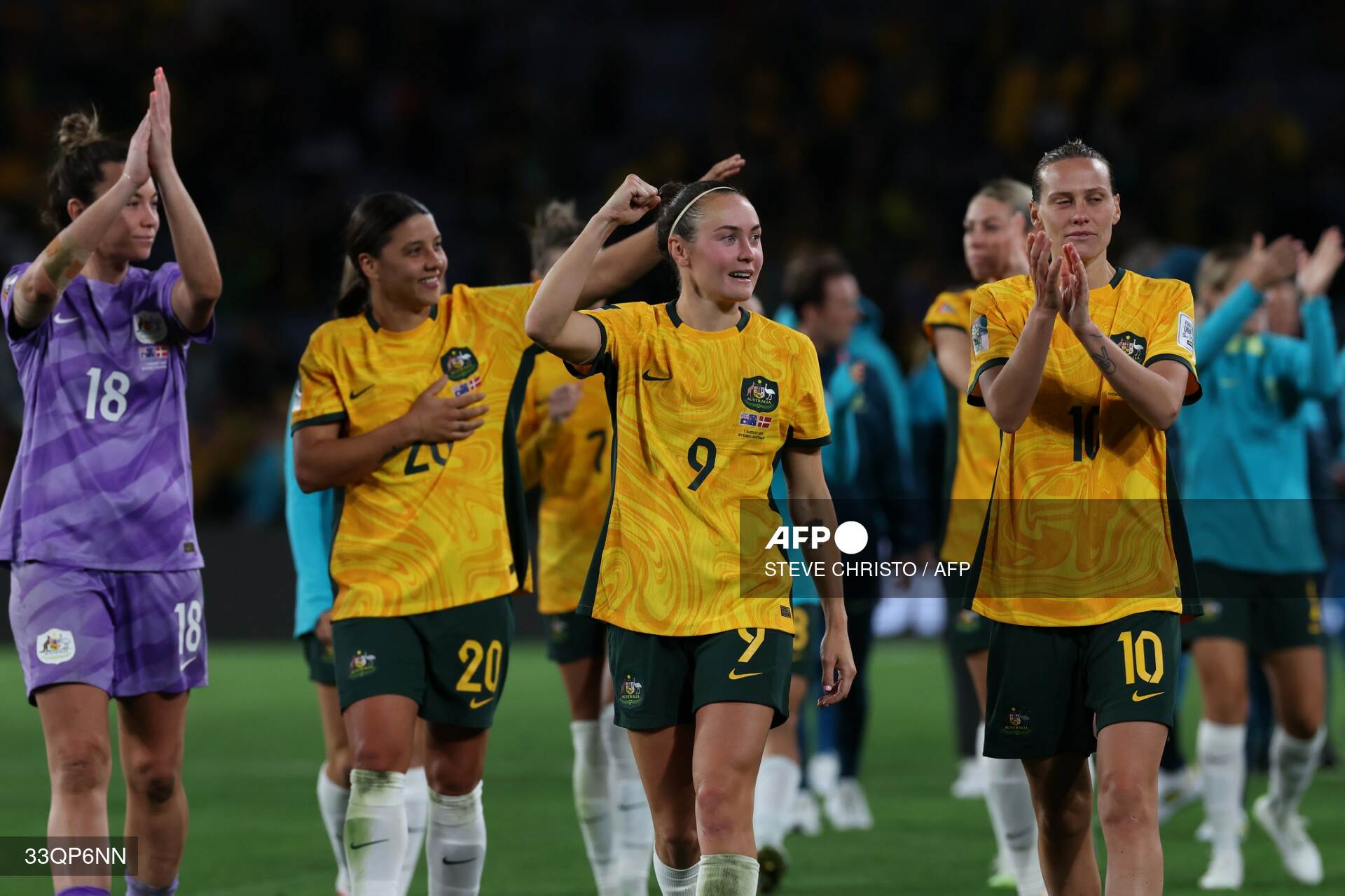 Mondial féminin: l'Angleterre, dans la douleur, et l'Australie filent en quarts