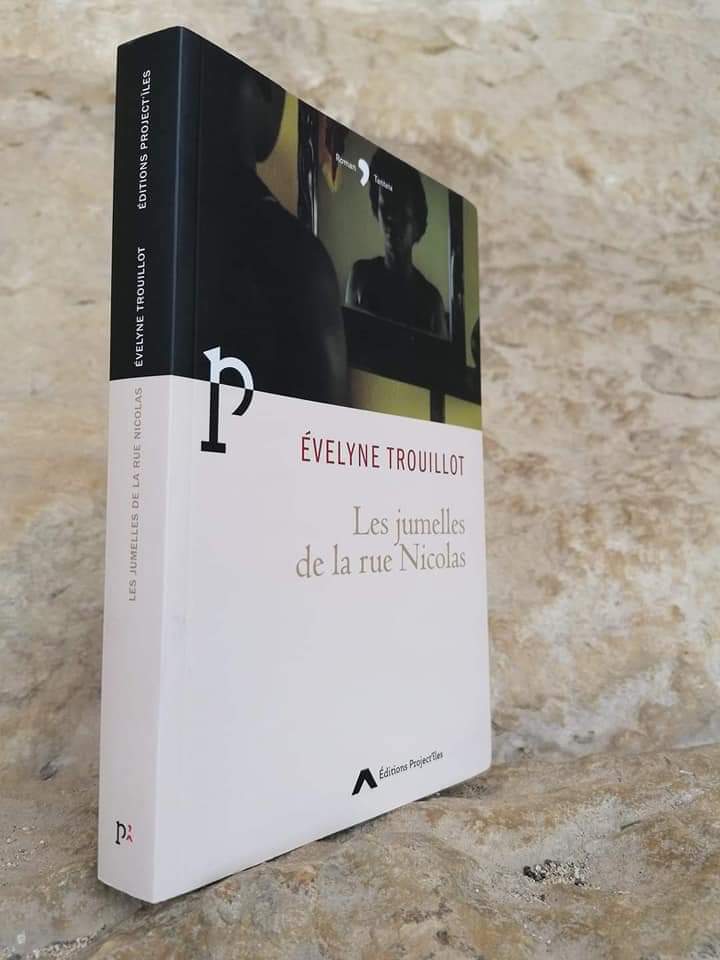 Évelyne Trouillot, ici et ailleurs