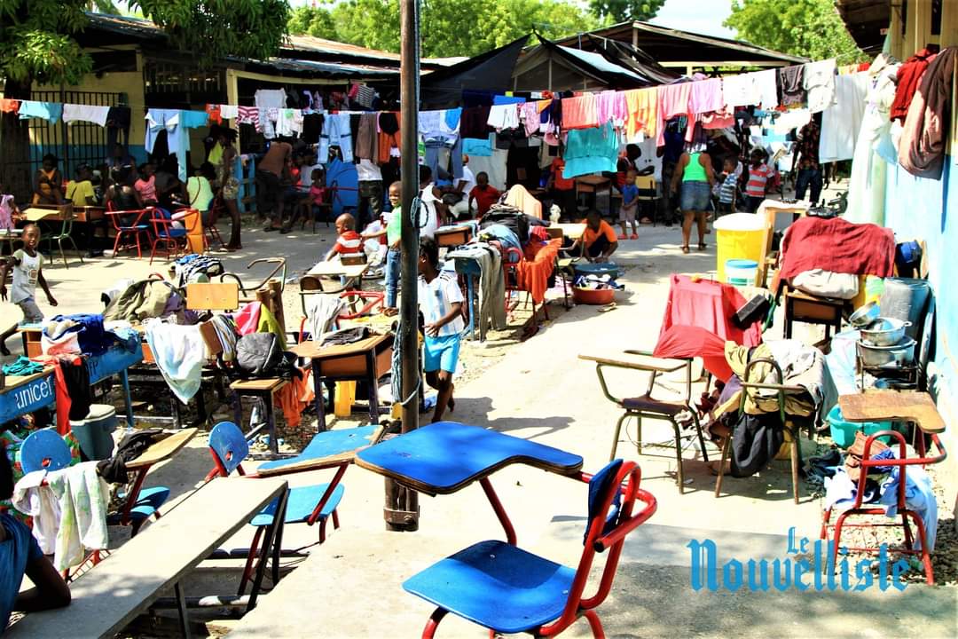 Violence des gangs à Port-au-Prince : près de 25 000 déplacés au mois d’août