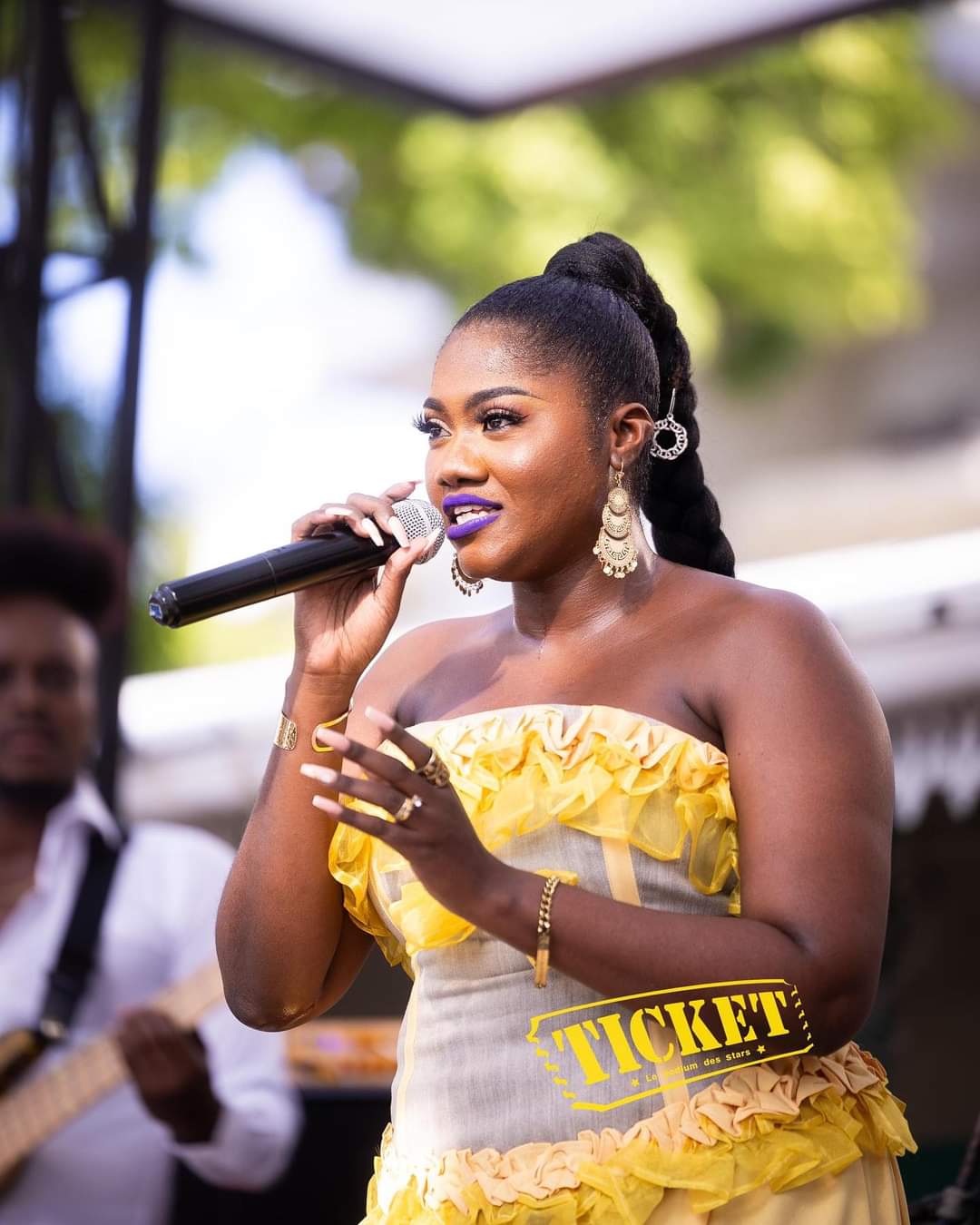 Tamara Suffren chante Haïti sur la scène de l'Institut français