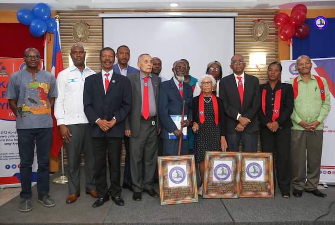 Lang kreyòl, yon zouti pou devlopman dirab