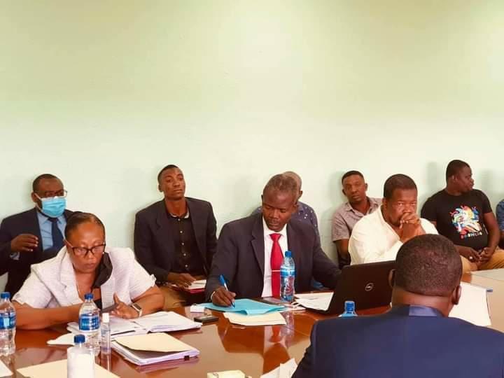 Retour éventuel du championnat national de D1 