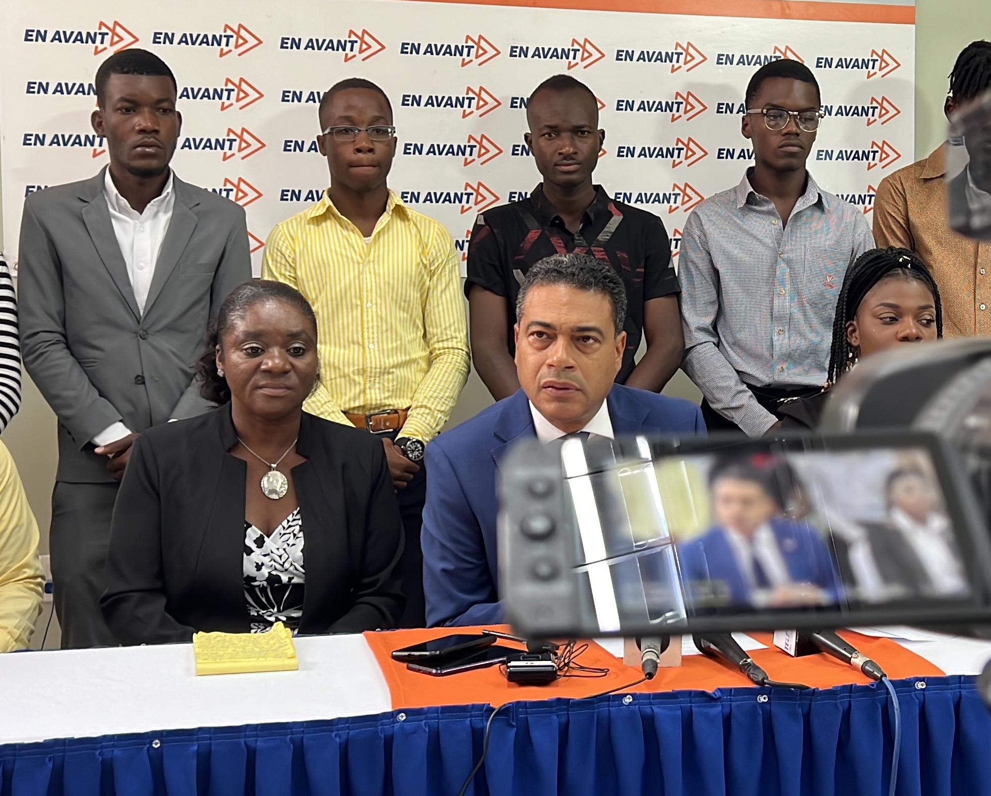 Haïti est en danger, En Avant appelle à une conférence des forces vives du pays