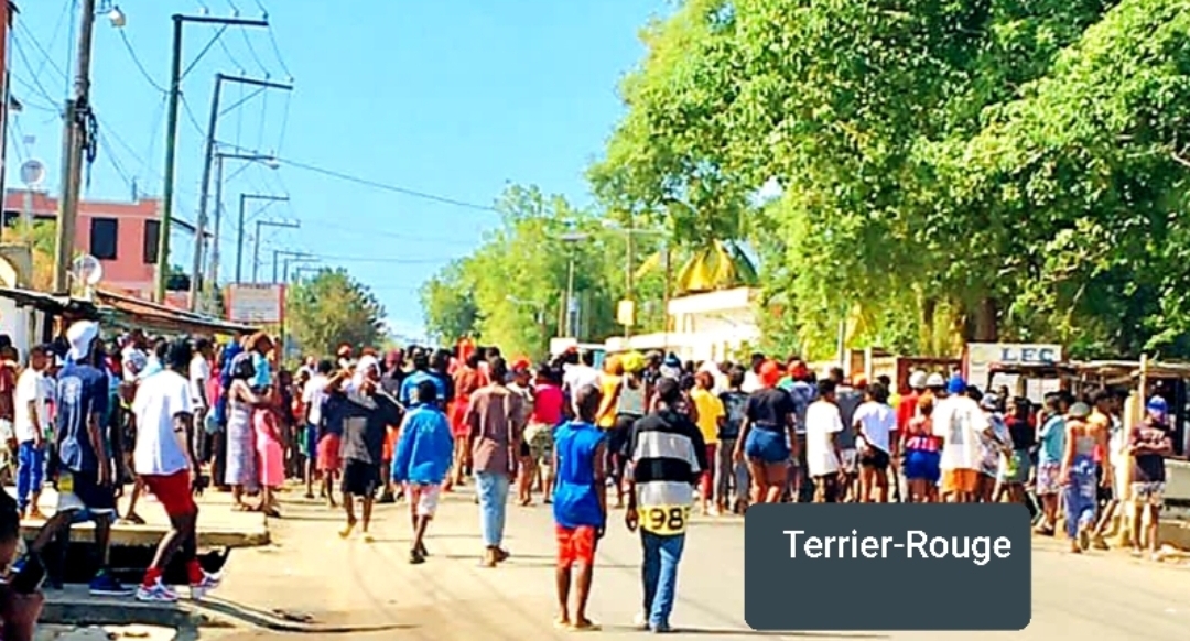 Manifestations à Trou-du-Nord, des institutions publiques incendiées à Ouanaminthe, le 7 février