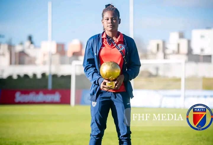 Lourdjina Etienne, Ballon d'or Concacaf U17, marche sur les traces de Nérilia et Corventina