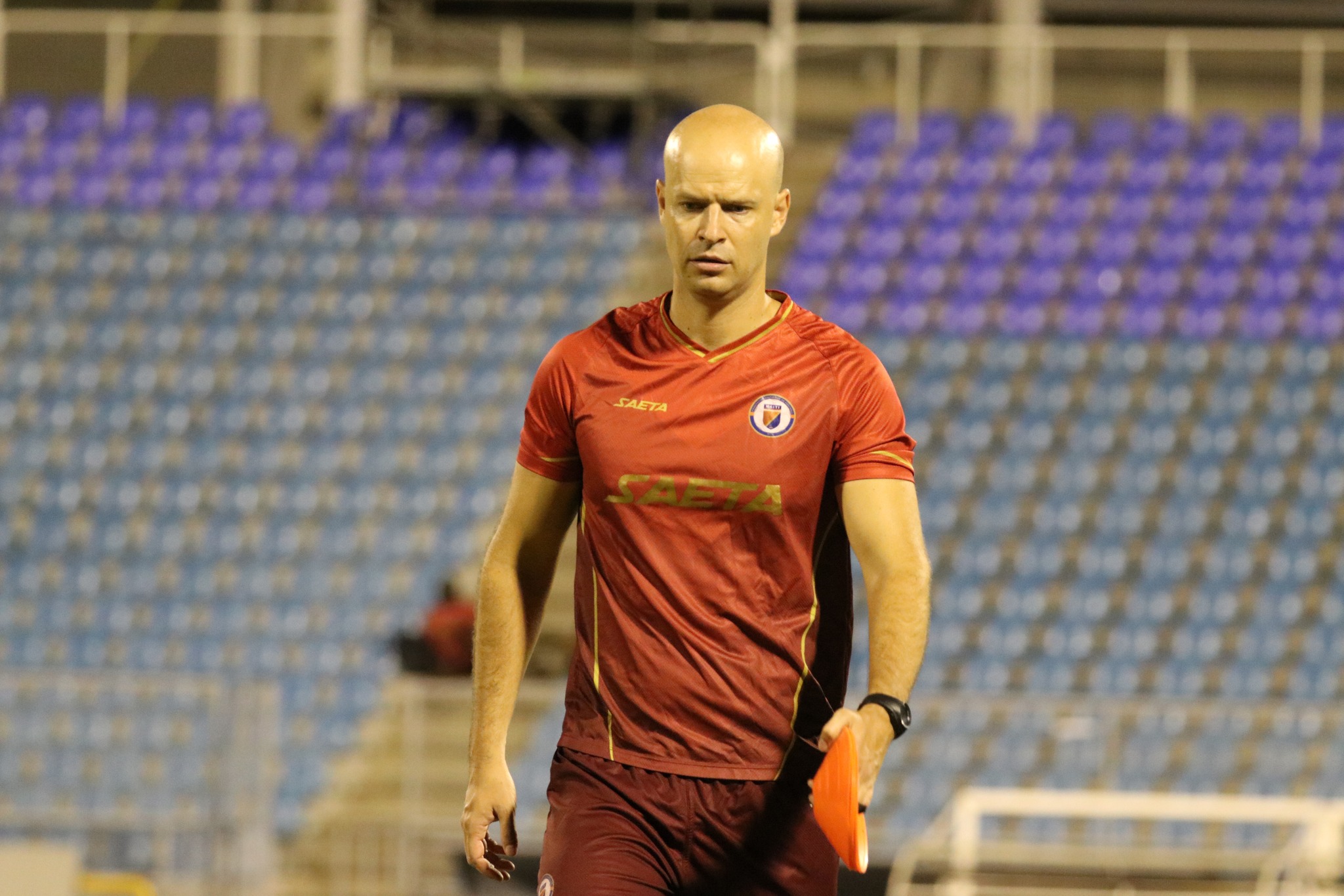 Football : Gabriel Calderon quitte son poste de sélectionneur national