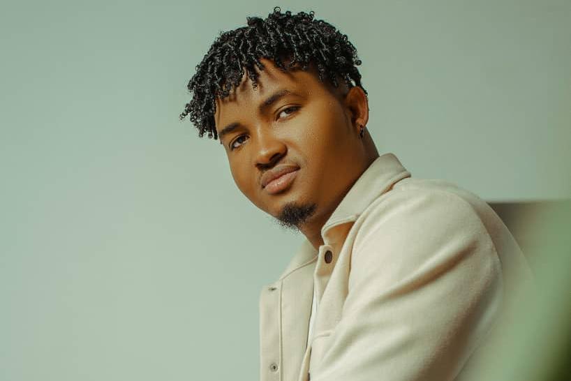 SamPriviose, une voix émergente dans le paysage musical haïtien