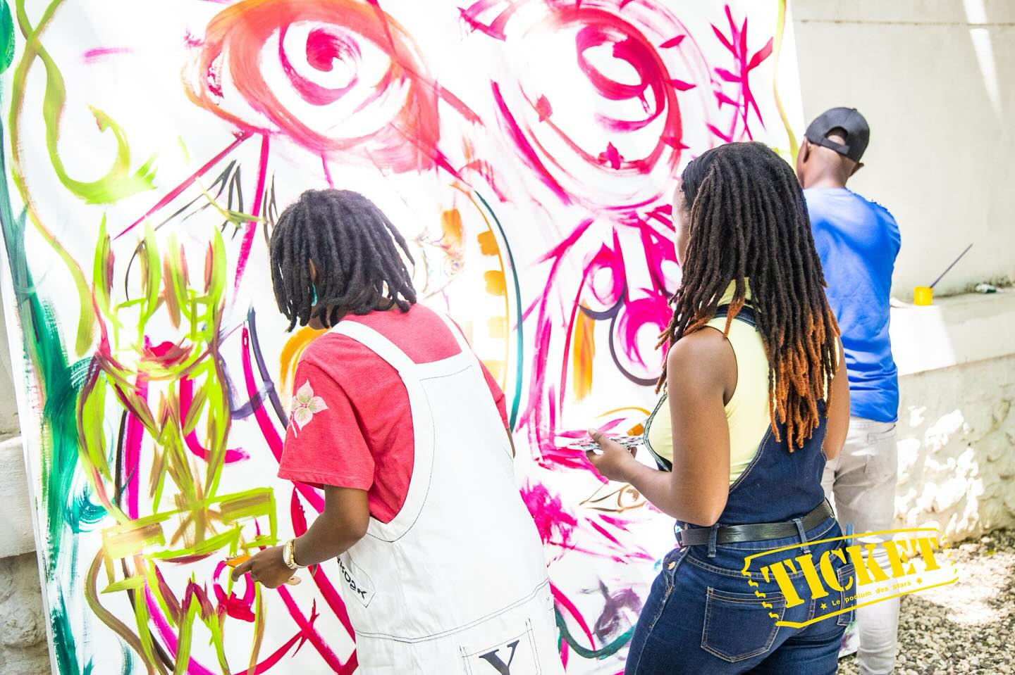 Recueil de témoignages des artistes sur les 80 ans de traversée du Centre d'Art