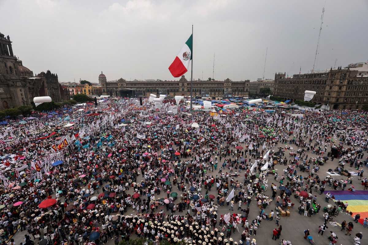 "Nous allons entrer dans l'histoire": le Mexique sur le point d'élire sa première présidente