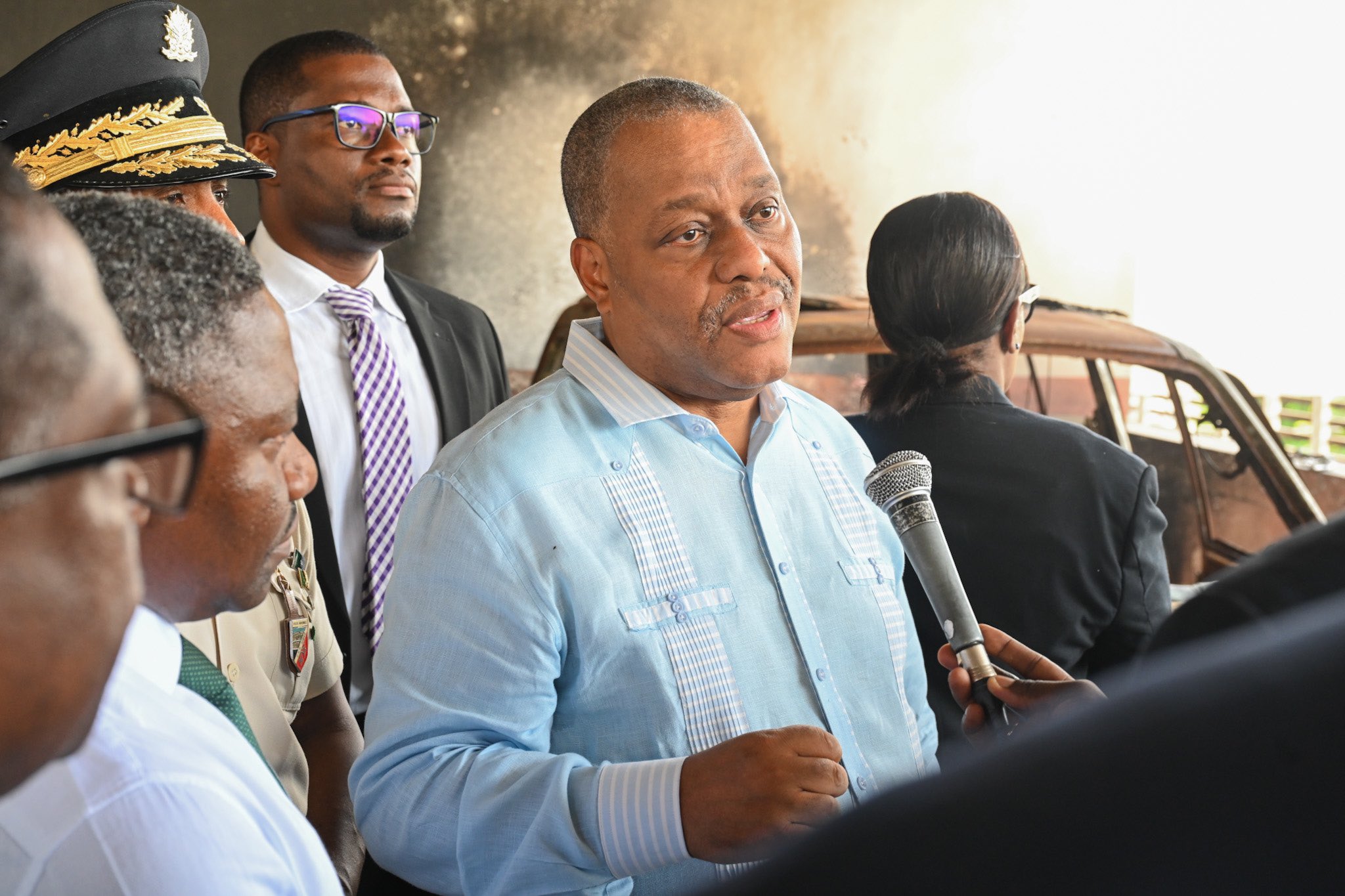 Quand le PM Conille indexe « les vrais ennemis du peuple »….