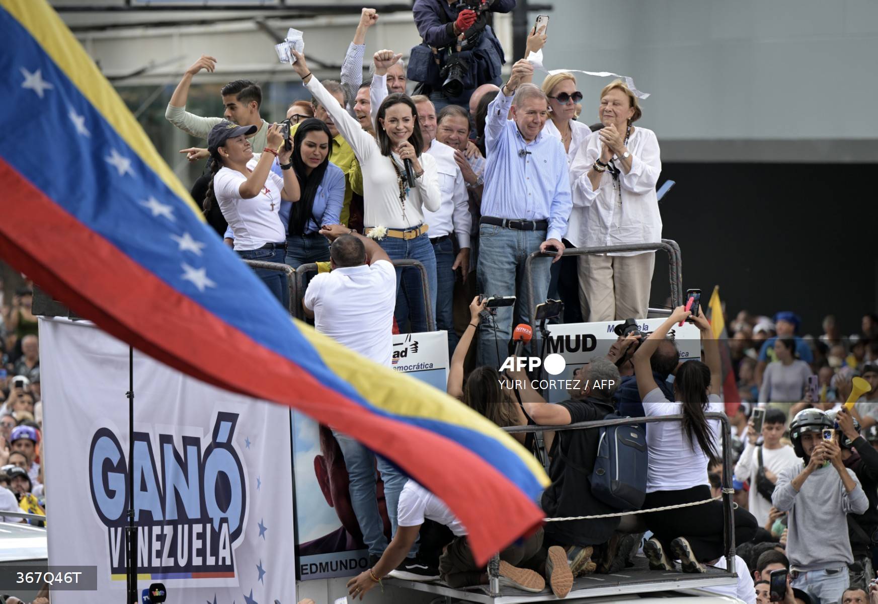 Venezuela : Gonzalez Urrutia doit être reconnu comme le "président élu" clame l'opposition