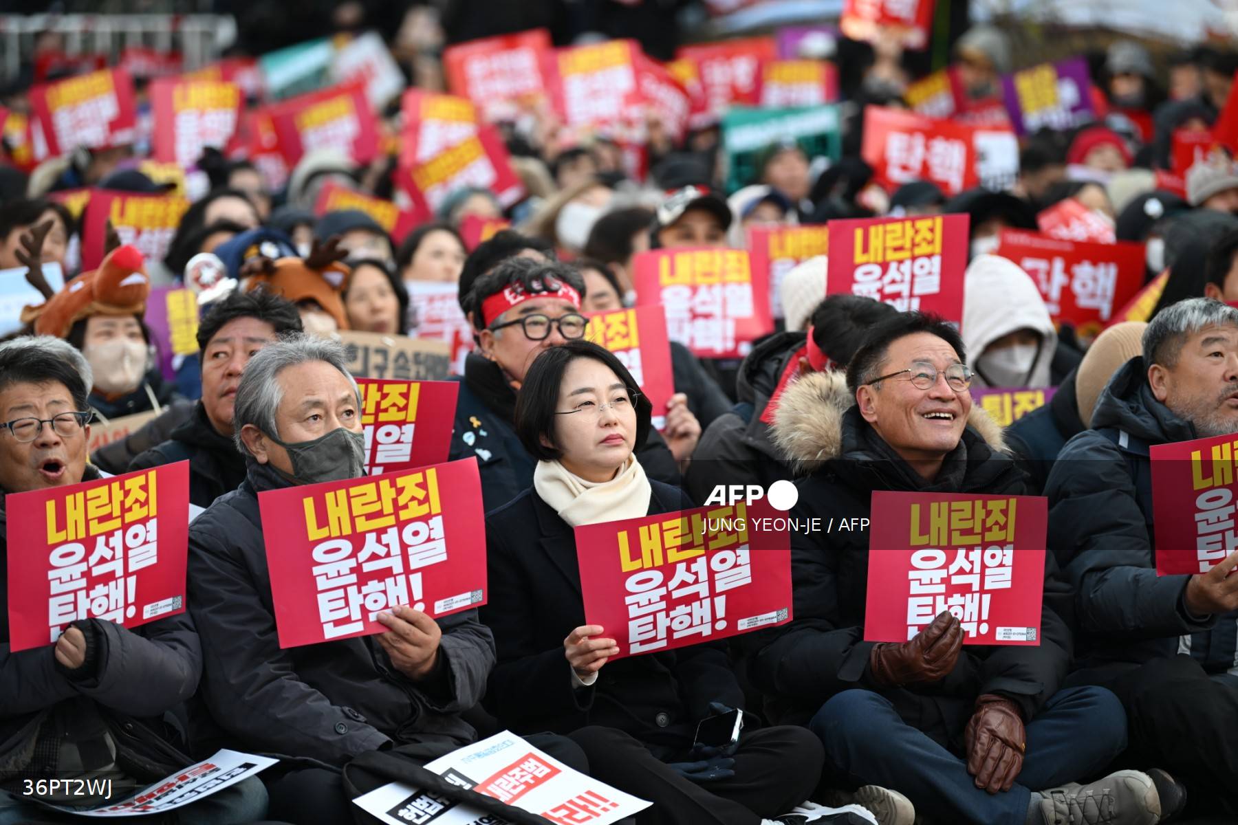 Le président de Corée du Sud échappe à la destitution