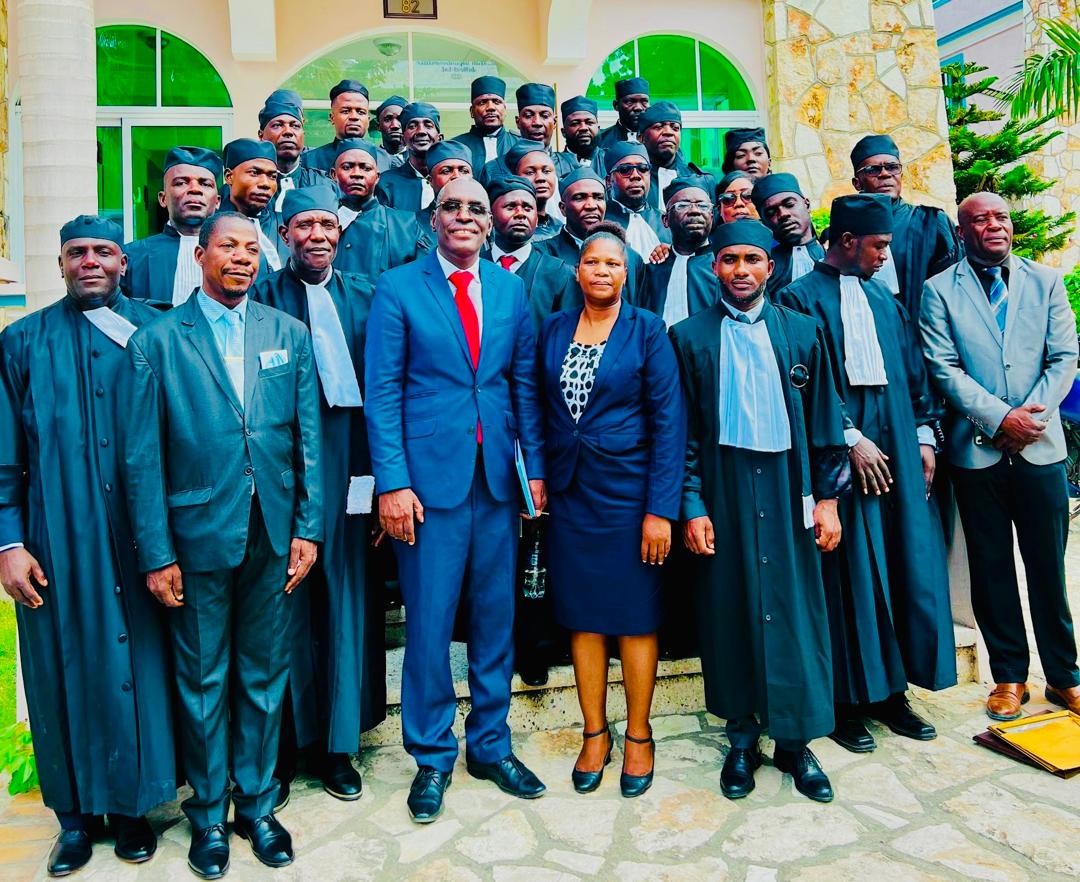Nord-Est : 26 élèves de l'École du barreau de Fort-Liberté prêtent serment comme avocats