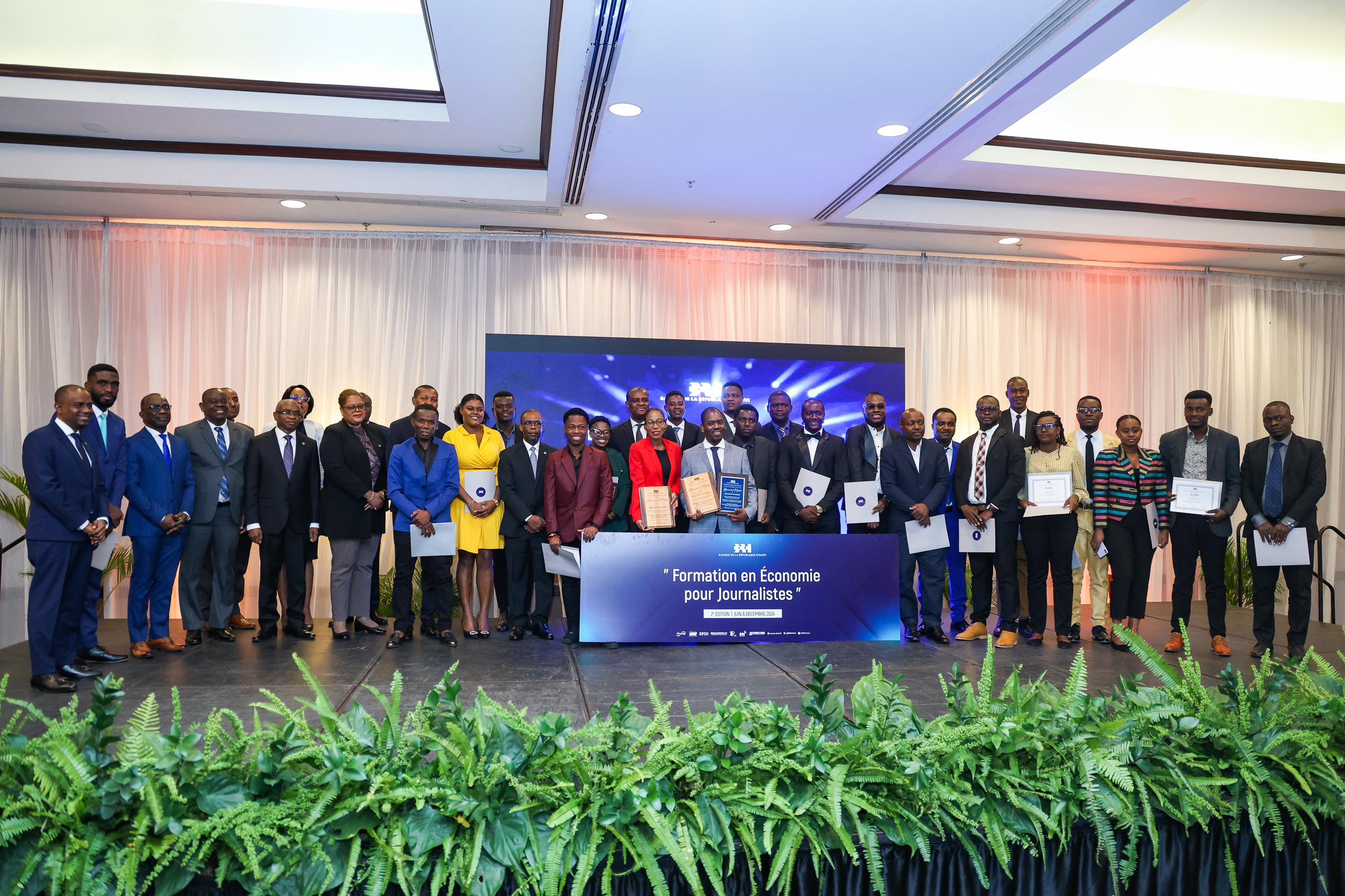 24 journalistes formés en économie par la BRH