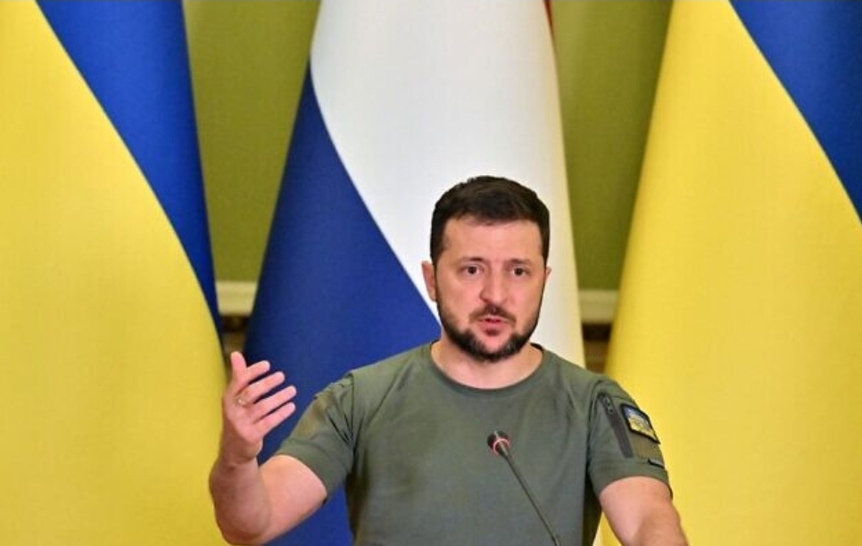 Ukraine: Zelensky à Washington vendredi pour un accord sur les minerais