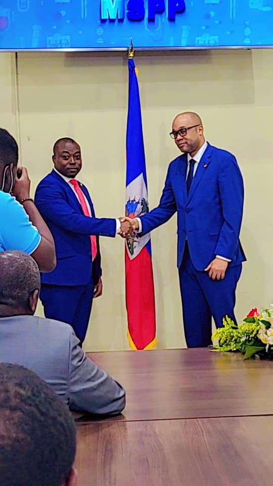 "80% des enfants de moins d'un an seront vaccinés en Haïti", promet le Dr Martial Benêche