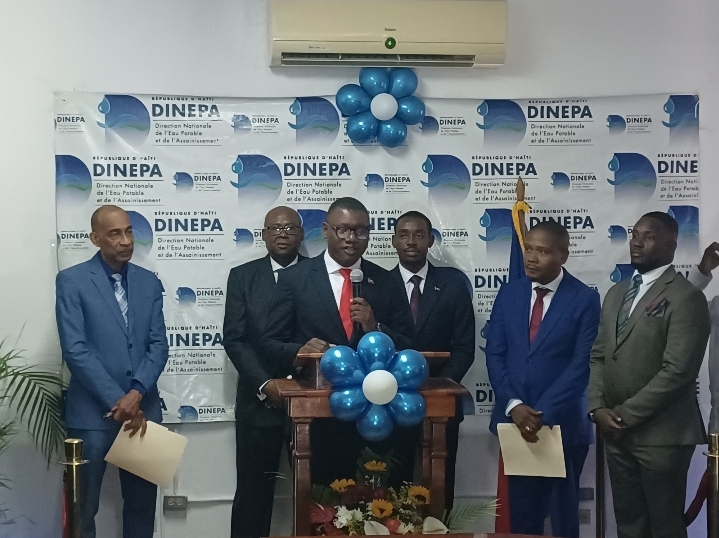 Théophil Ostinvil installé au titre de nouveau directeur général de la DINEPA