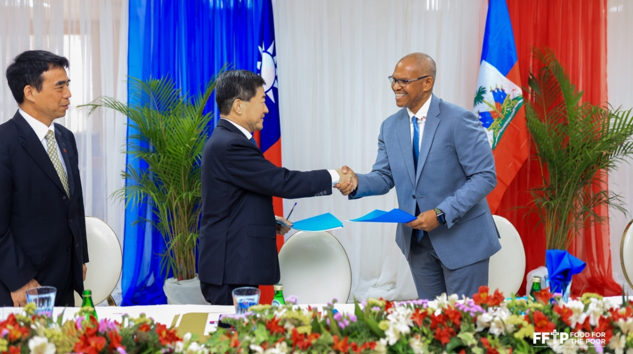 Taïwan offre 7 920 tonnes de riz à Food For The Poor pour 2025