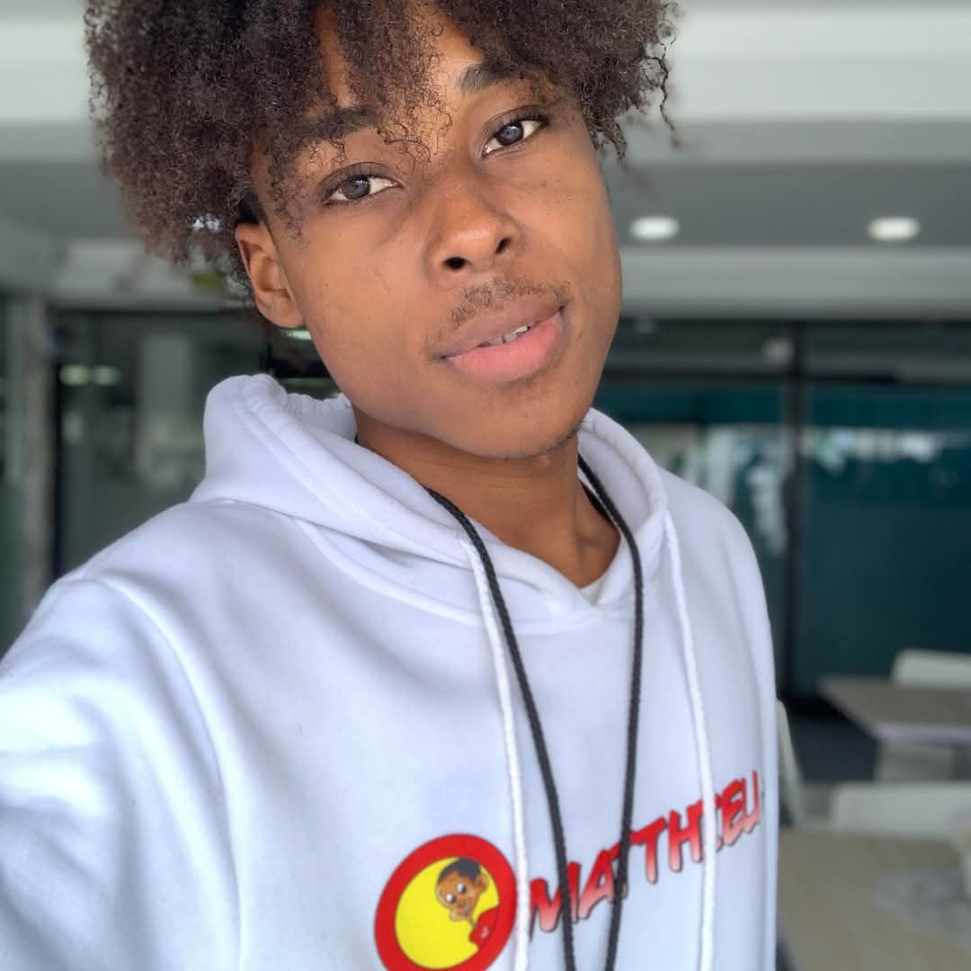 Chris Marvens, jeune caricaturiste et ancien collaborateur de Ticket Magazine, s'est éteint à l'âge de 29 ans