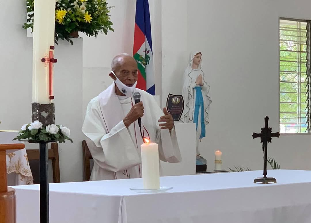 Pè William Smart, yon grenn sèl