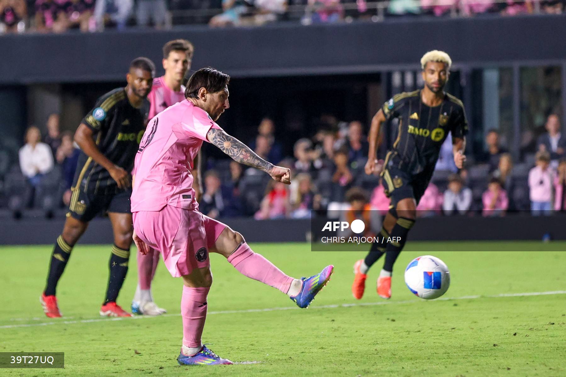 Coupe des champions Concacaf: Messi et Miami renversent le LAFC pour rallier les demies