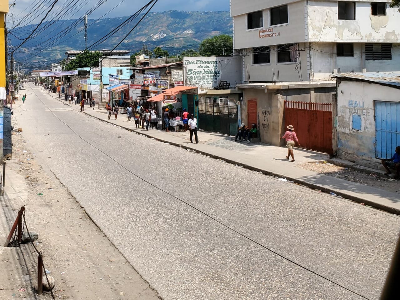 Carrefour Shut Down as Gang Leader Krisla Calls for Strike