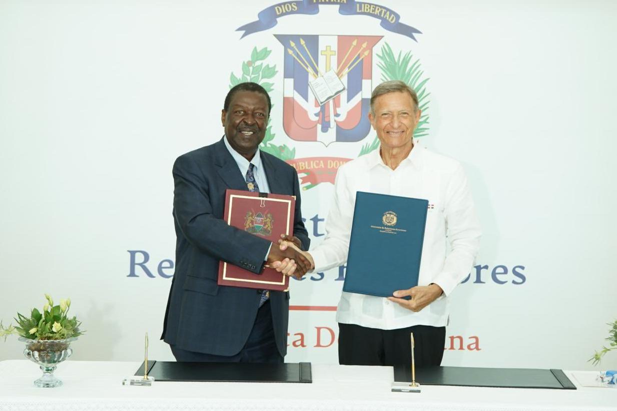 Haïti: le Kenya sollicite l'aide de la République dominicaine pour davantage de coopération internationale