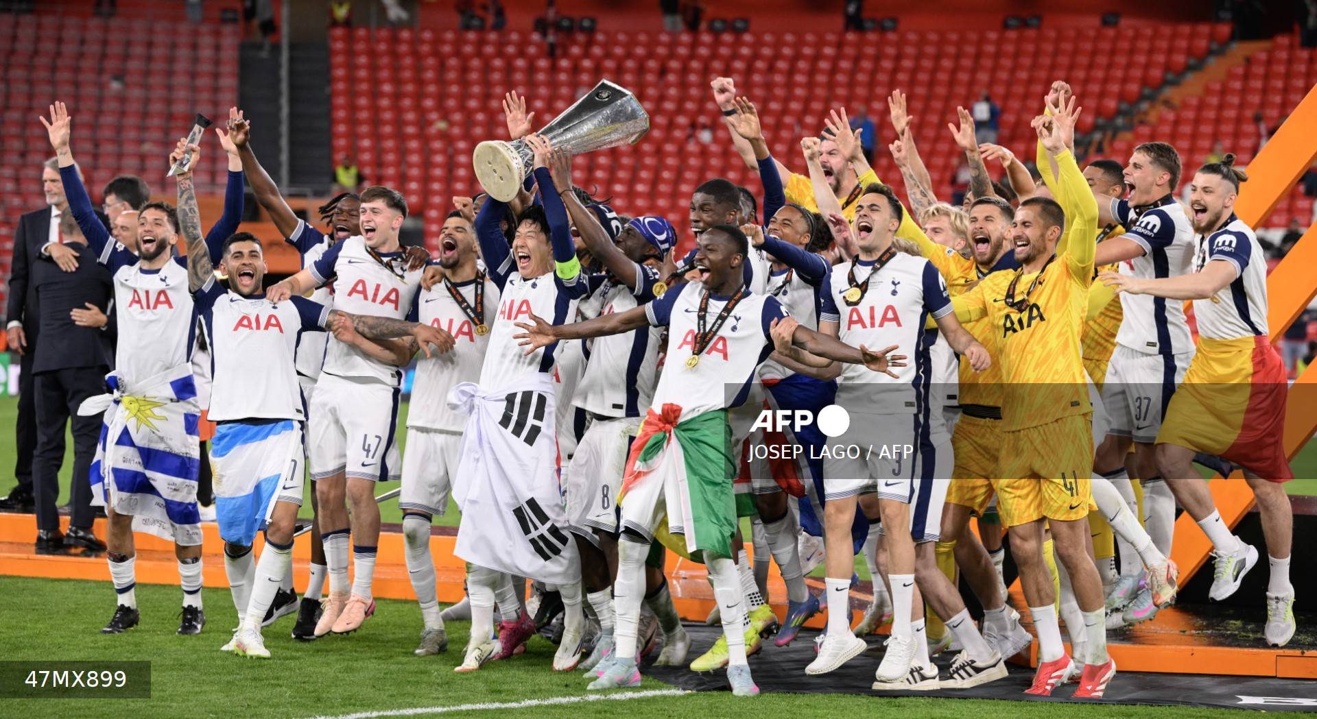 Ligue Europa: Tottenham domine Manchester United en finale et brise sa malédiction