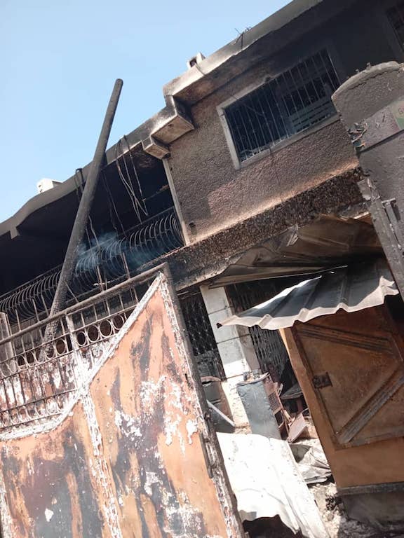 La Maison d’édition Toussaint incendiée à quatre jours de la célébration de son 13e anniversaire