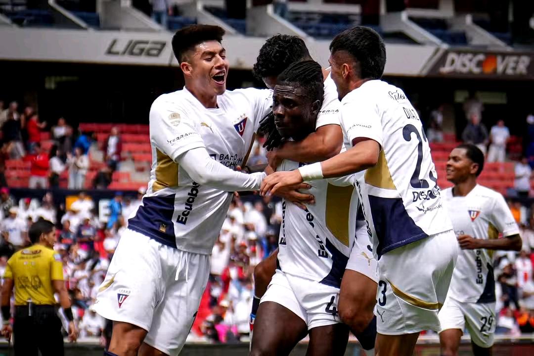 Foot-Expatriés : Adé sauve sa troupe, des Grenadiers se distinguent