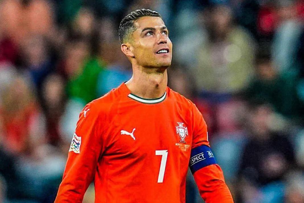 Mondial-2026: Ronaldo entre en piste après les débuts record de Messi et Mbappé