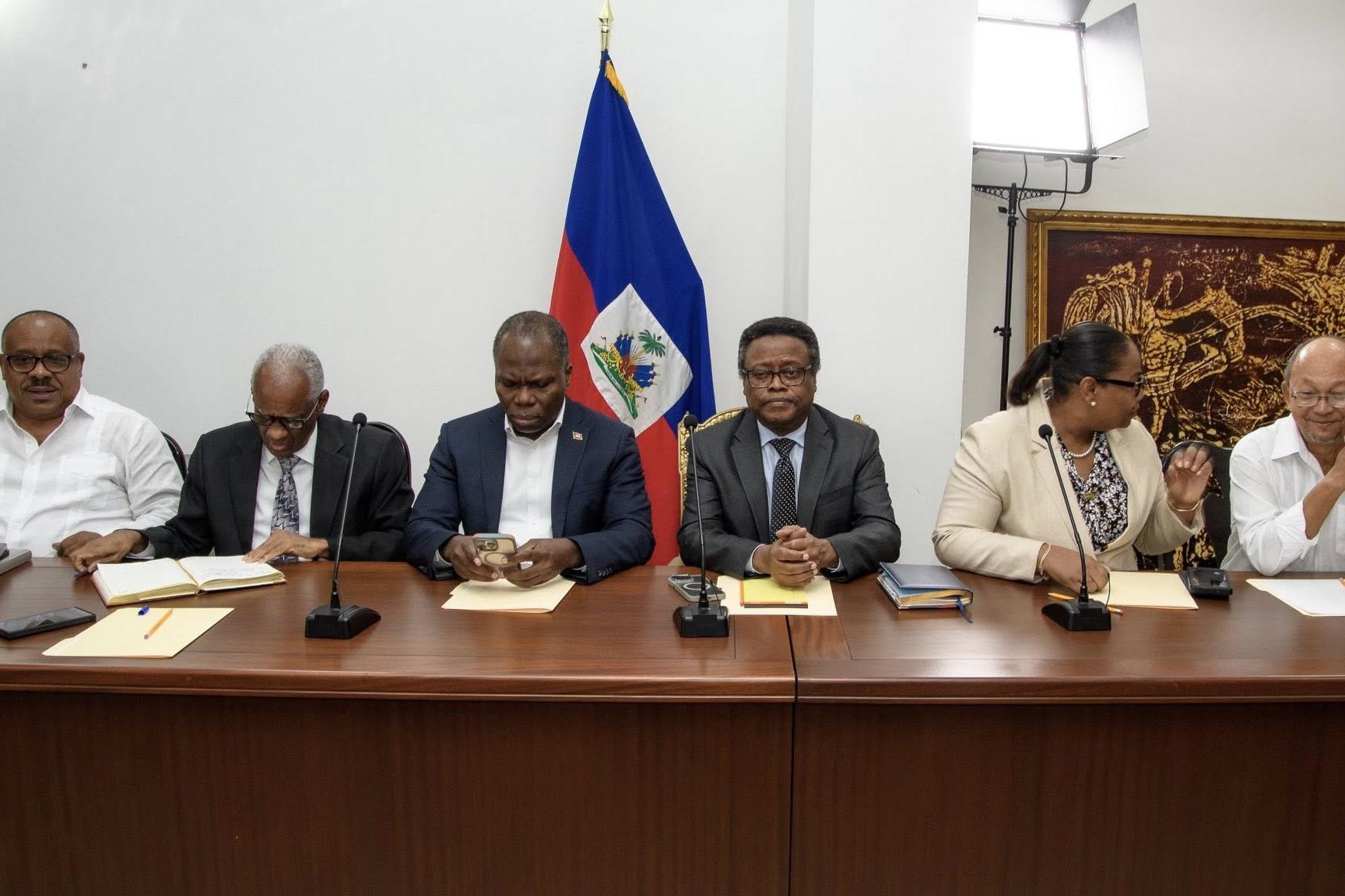 « J’ai dit non à des centaines de nominations dans la diplomatie », révèle Fritz Alphonse Jean