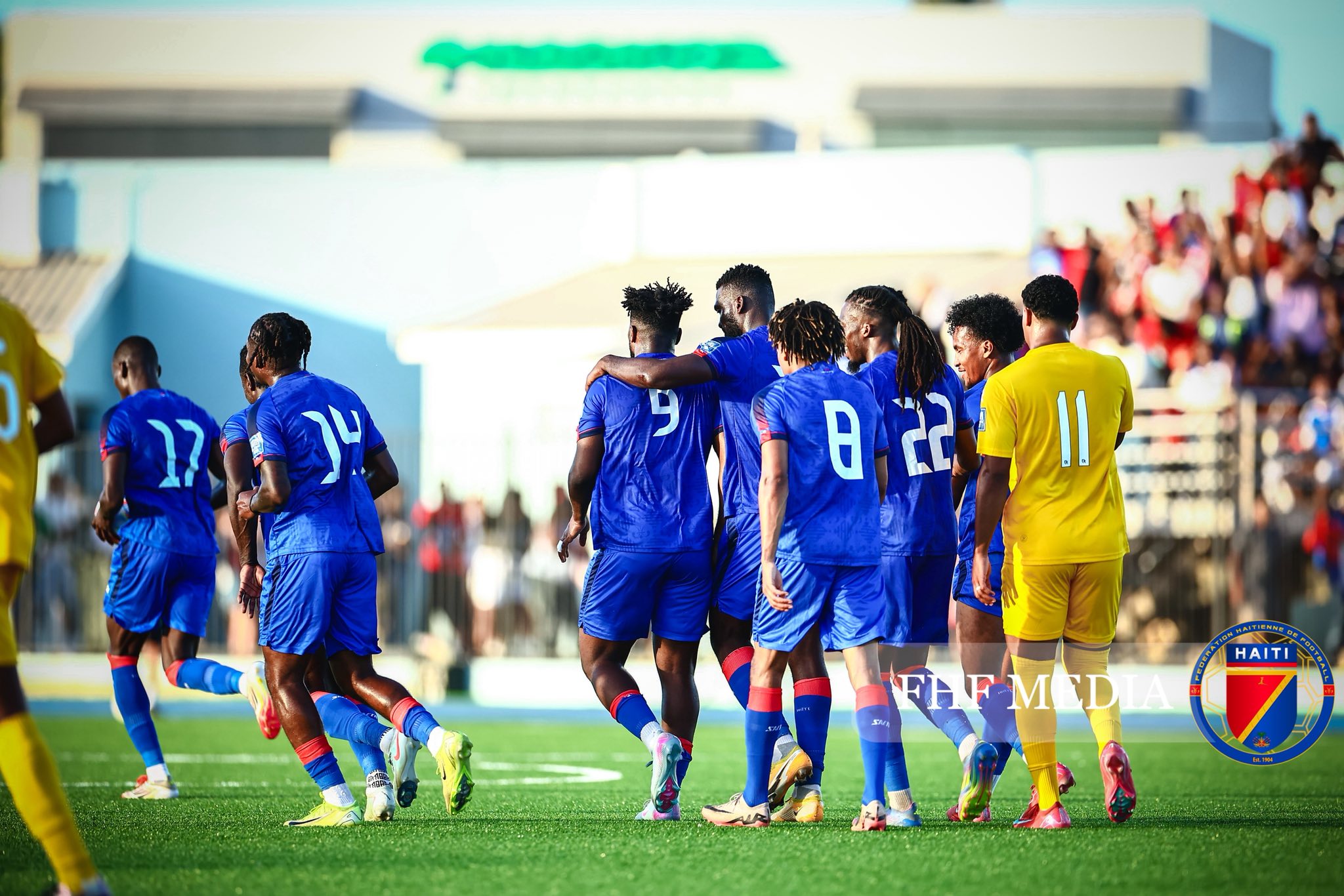 Les Grenadiers laminés par Curaçao (5-1)