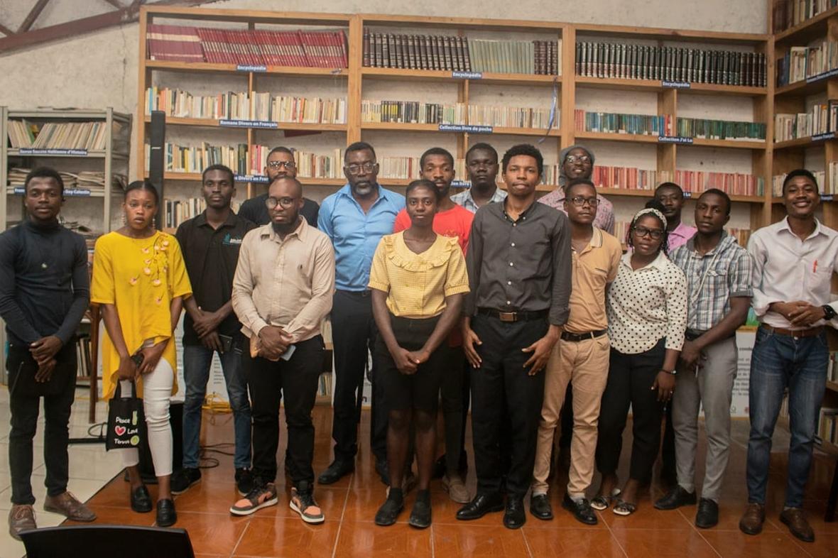 Livres en Folie: Jean-Euphèle Milcé Reflects on Writing as a World Apart