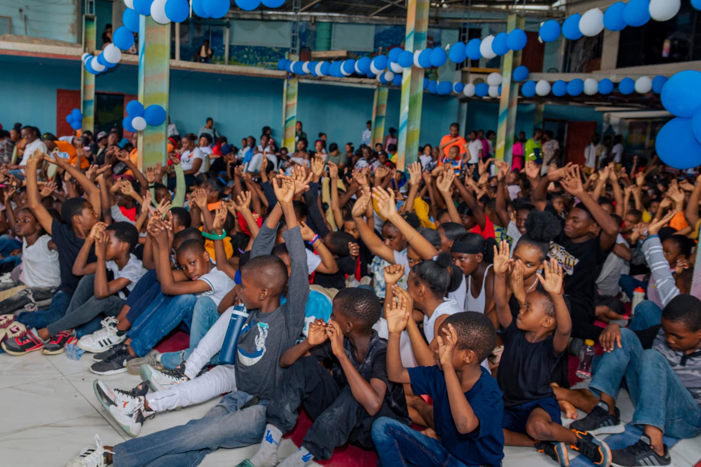 Une journée pour les enfants, contre la violence et l'oubli