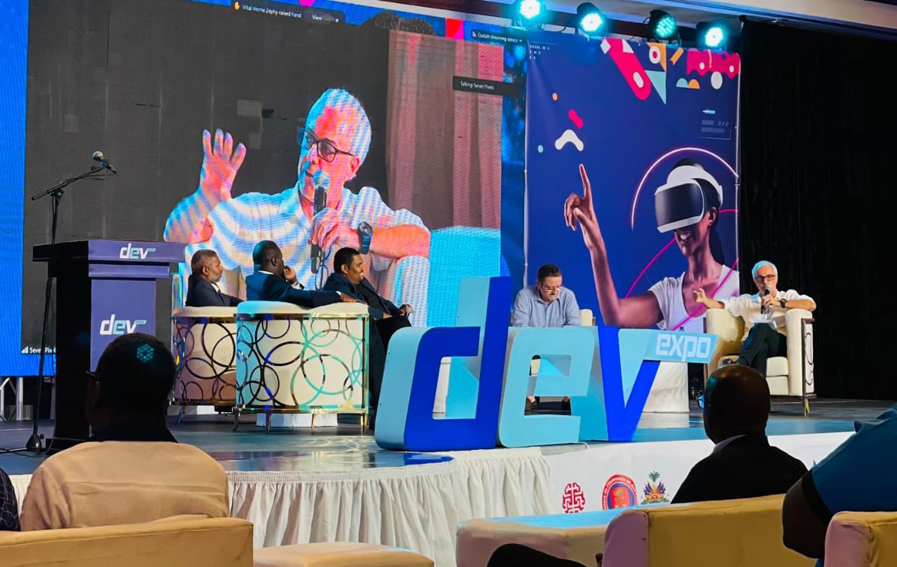 DevExpo 2025 : le ministre James Monazard promet des mesures pour moderniser le MCI