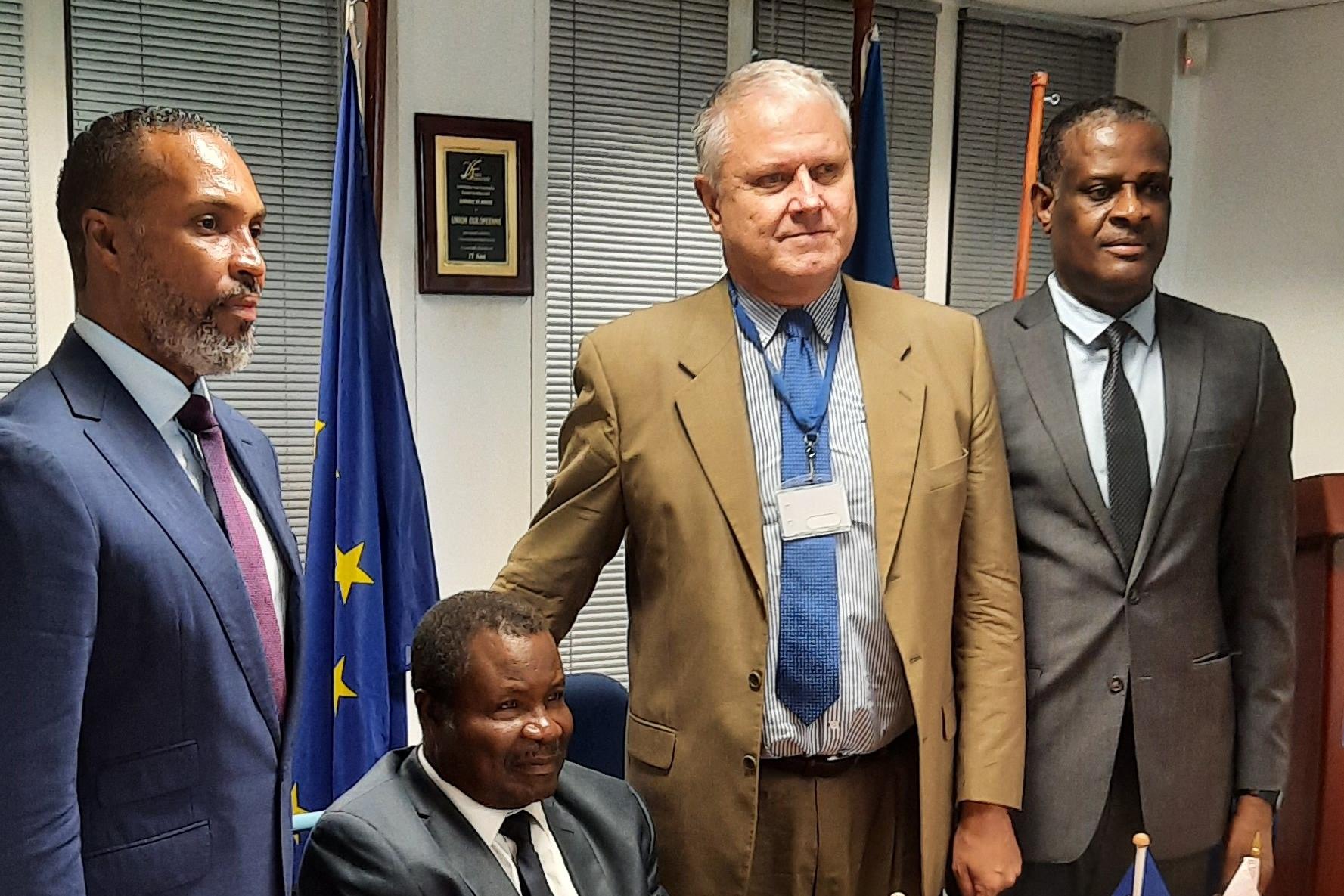 Haïti et l’UE signent une convention de financement de l’éducation