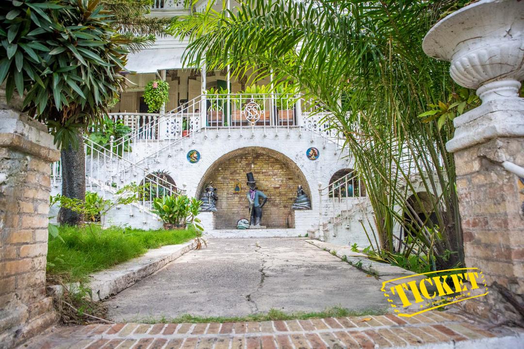 Pluie de réactions après l'incendie de l'hôtel Oloffson