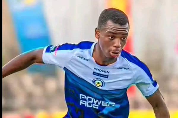 Premier contrat professionnel pour Franco Celestin