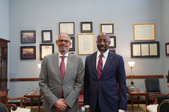 Entretien du Premier ministre haïtien avec un membre du Sénat américain