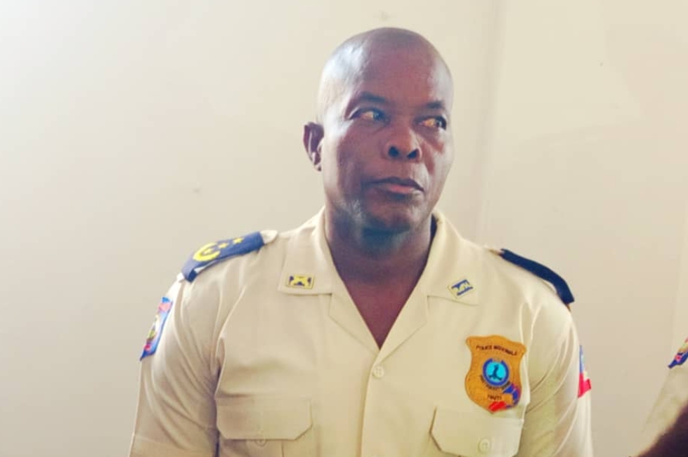 Artibonite : Jean Fresnel Beauvoir remplace Kalerbe Exantus à la tête de la police