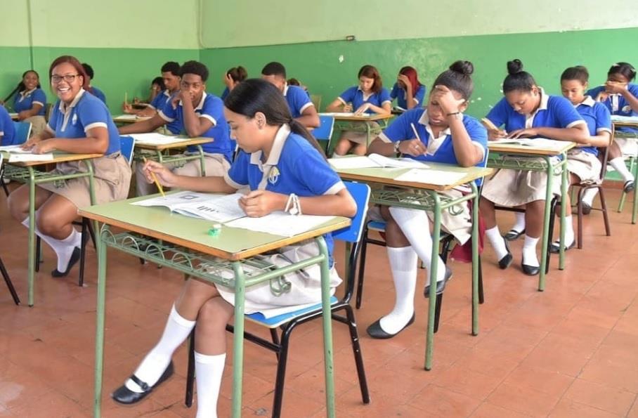 Plus de 1,3 million de filles ont abandonné l'école en République dominicaine entre 2021 et 2023.
