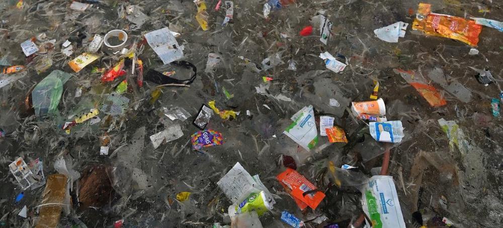 Des mesures commerciales essentielles pour mettre fin à la pollution plastique