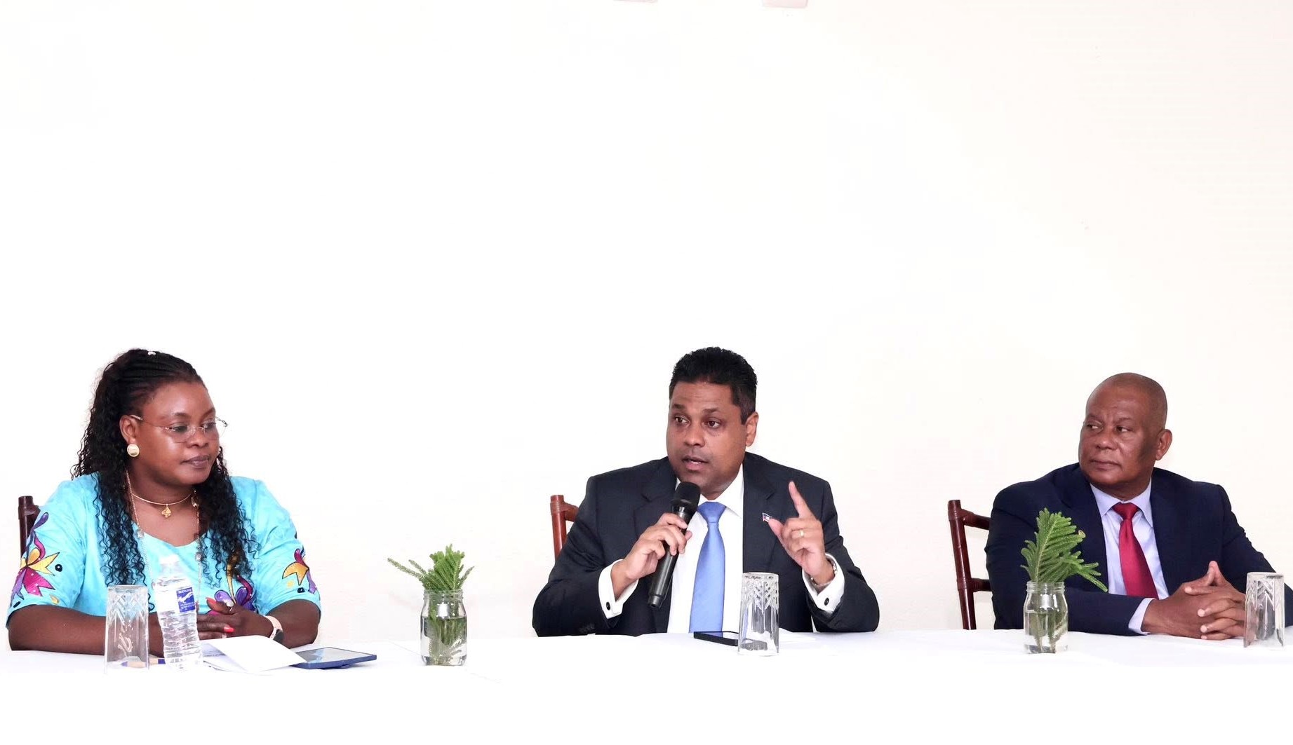 Participation de Laurent Saint-Cyr au forum d’engagement du secteur privé contre la violence