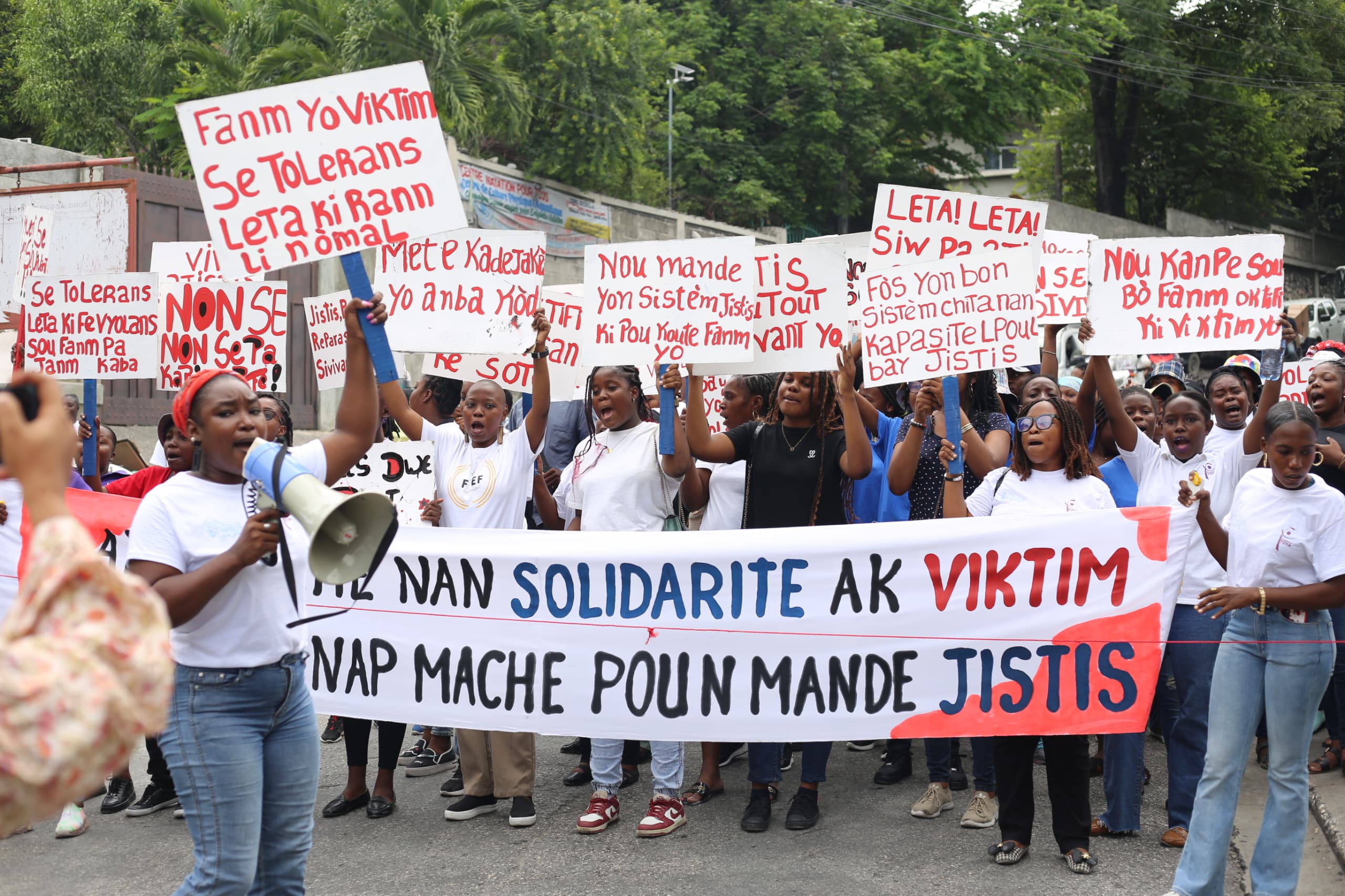 La Fondation Toya marche pour les droits des femmes